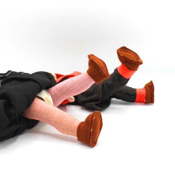 Vintage Sardinian Italian Cloth Dolls Felt Faces Folk Art Traditional Costumes - Picture 6 of 6